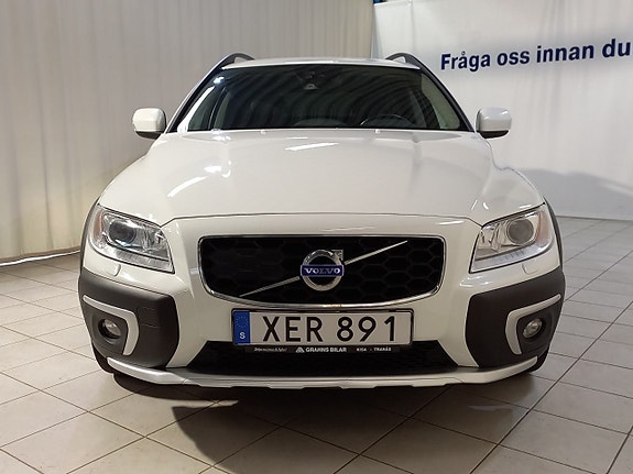 Volvo XC70 16 of 16
