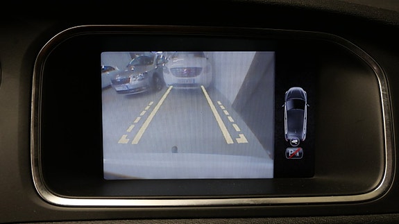 Volvo V40 13 of 17