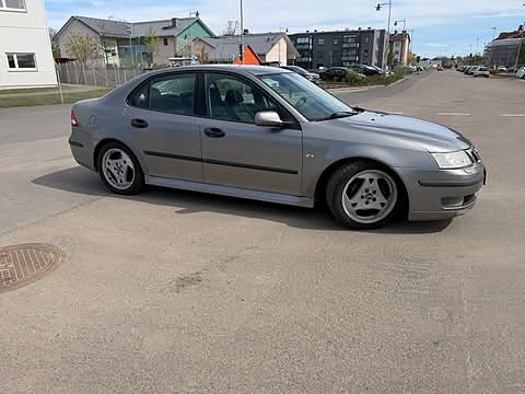 Saab 9-3 5 of 8