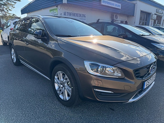 Volvo V60 Cross Country 22 of 22