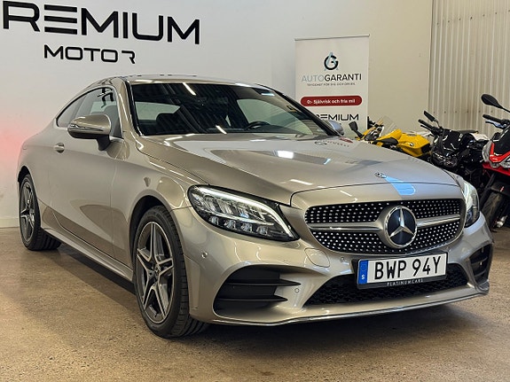 Mercedes-Benz C180 2 of 20