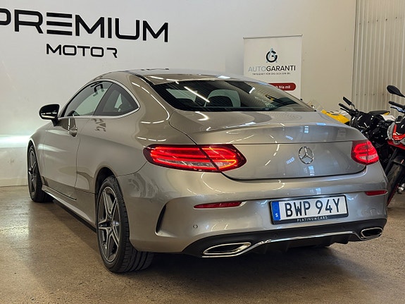 Mercedes-Benz C180 8 of 20