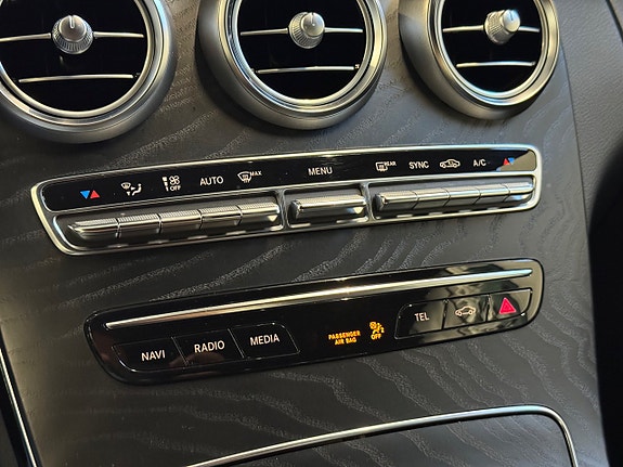 Mercedes-Benz C180 12 of 20
