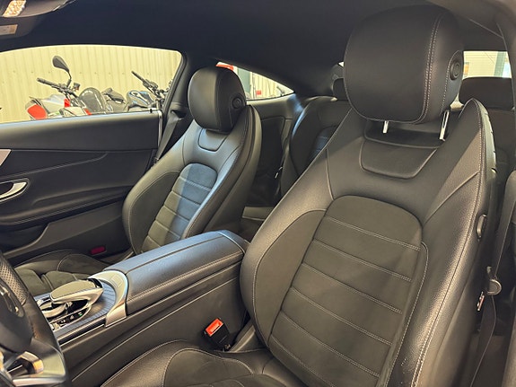 Mercedes-Benz C180 18 of 20