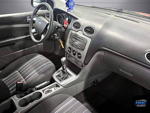 Ford Focus 9 of 9
