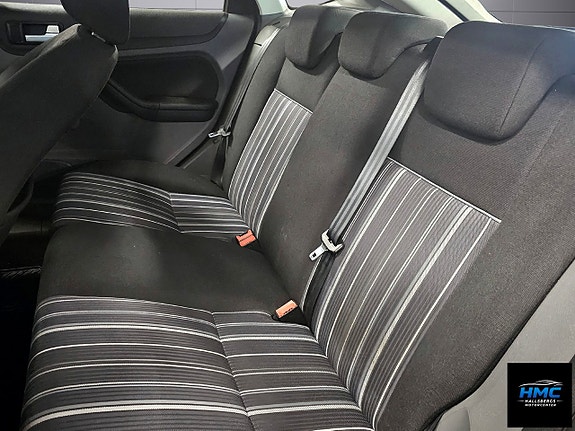 Ford Focus 8 of 9
