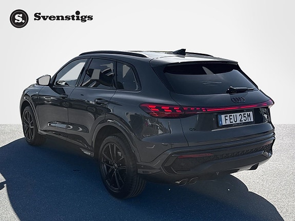 Audi Q5 6 of 12