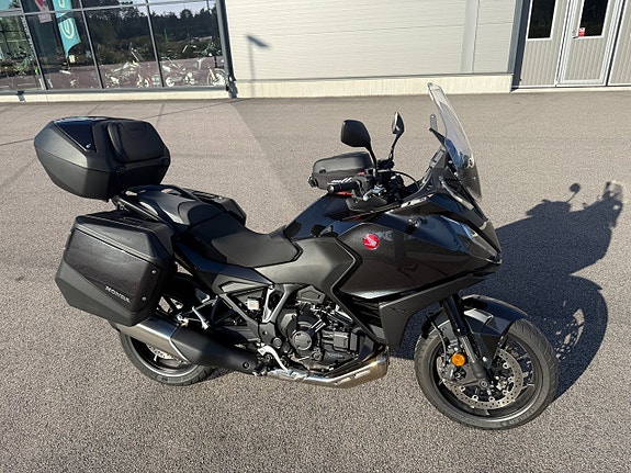 Honda NT1100 D 735 mil - Köp Online 3 of 12