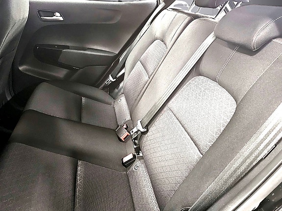 Kia Picanto 8 of 9
