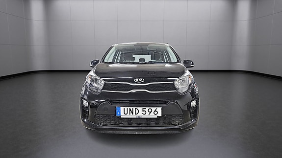 Kia Picanto 2 of 9