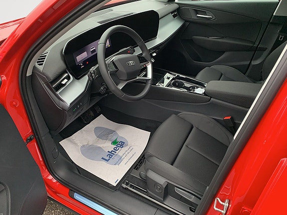 Audi Q3 11 of 12
