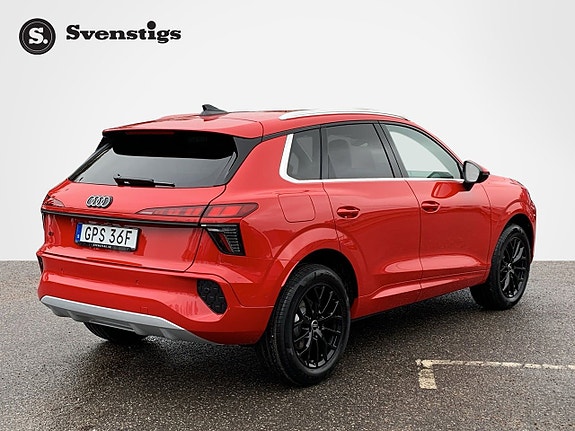 Audi Q3 5 of 12