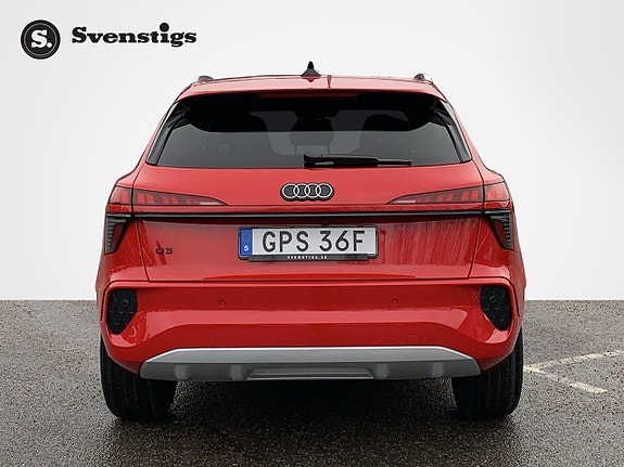 Audi Q3 12 of 12