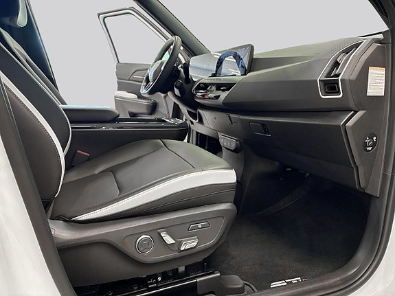 Kia EV5 11 of 30