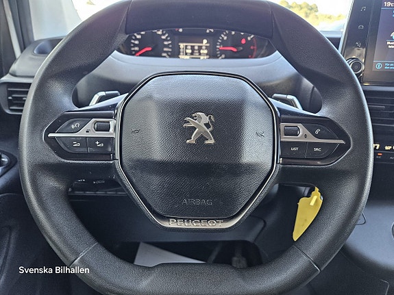Peugeot Partner 16 of 26