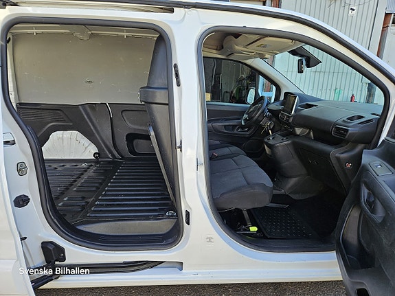 Peugeot Partner 13 of 26