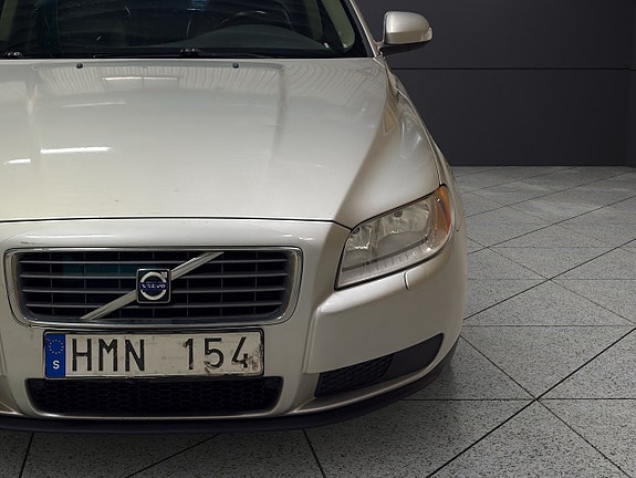 Volvo S80 9 of 27