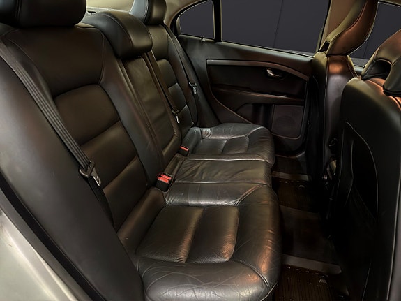 Volvo S80 19 of 27