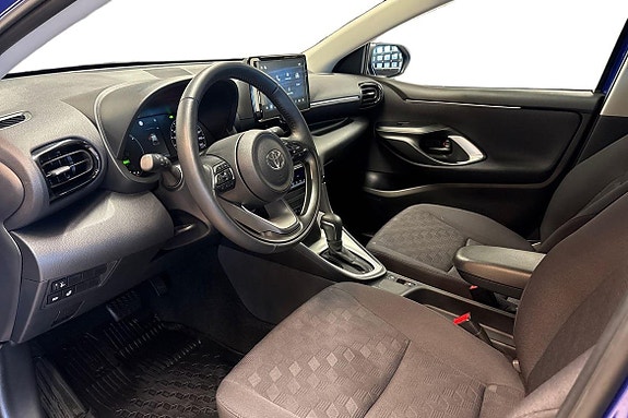 Toyota Yaris 14 of 21