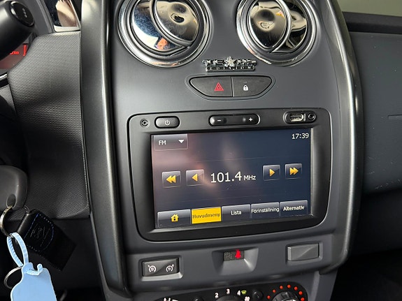 Dacia Duster 16 of 21