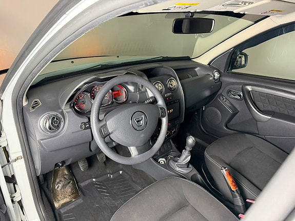 Dacia Duster 9 of 21