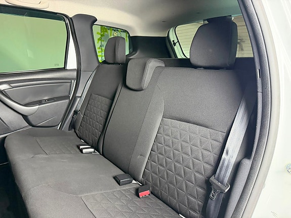Dacia Duster 11 of 21