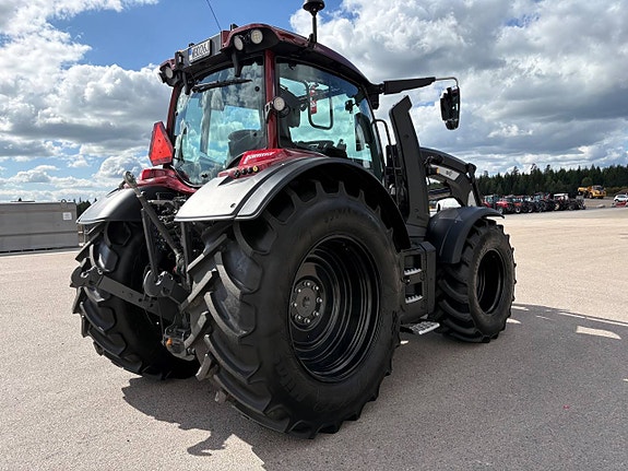 Valtra N175 Direct / Lastare / Frontlyft / Front PTO 7 of 12