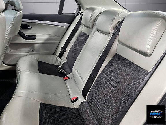 Saab 9-3 8 of 10