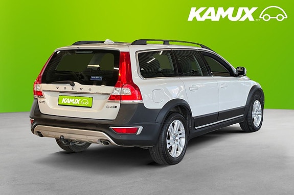 Volvo XC70 4 of 17