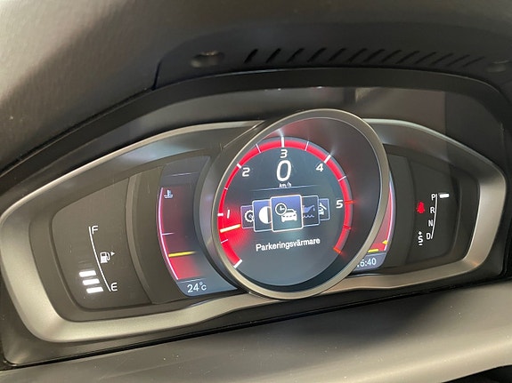 Volvo XC70 17 of 17