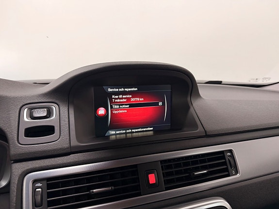 Volvo XC70 20 of 29