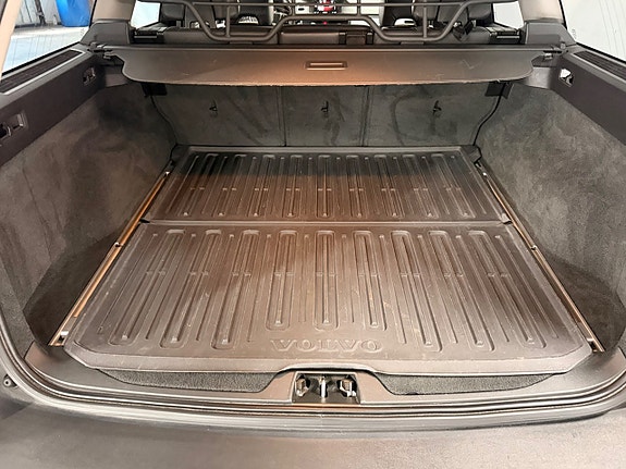 Volvo XC70 26 of 29