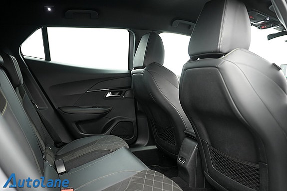 Peugeot 2008 27 of 29