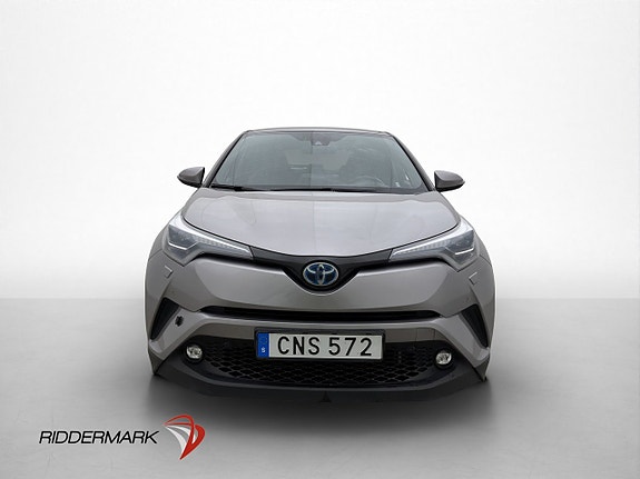 Toyota C-HR 2 of 30