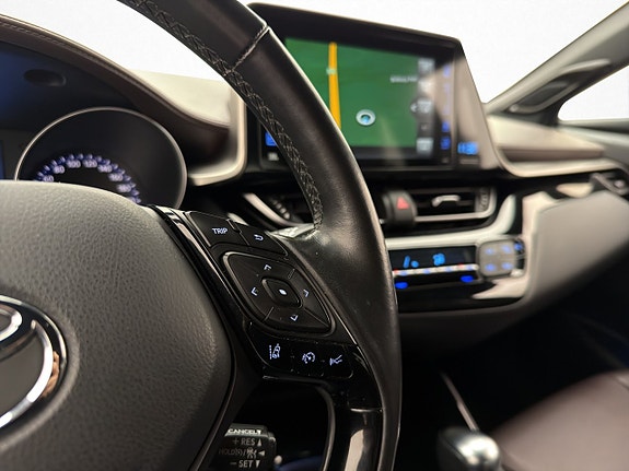 Toyota C-HR 19 of 30