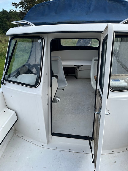Uttern C56 (2005); Suzuki 60hk 4-takt (2020); inkl. Trailer (obromsad) 4 of 5