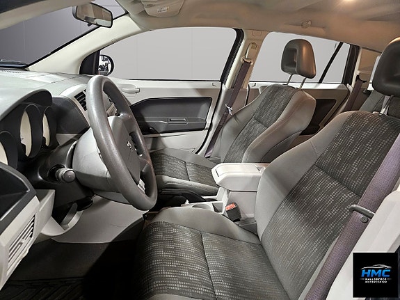 Dodge Caliber 7 of 9