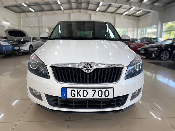 Skoda Fabia 2 of 13