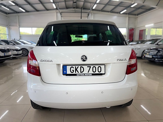 Skoda Fabia 5 of 13