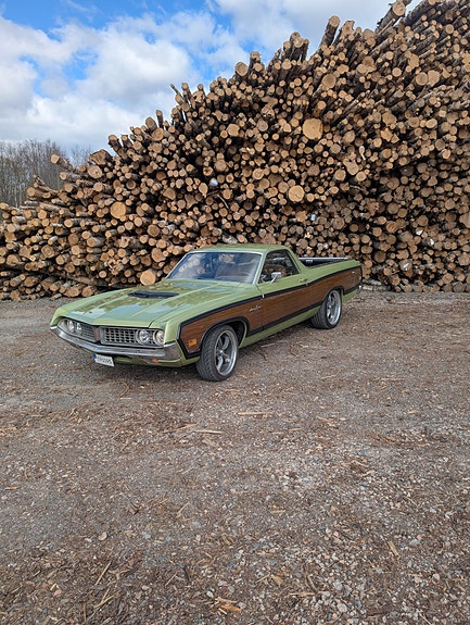 Ford Ranchero 8 of 8