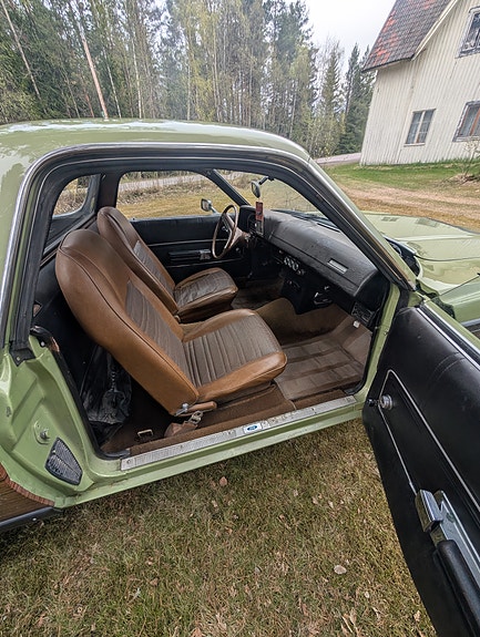 Ford Ranchero 5 of 8