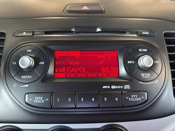 Kia Picanto 17 of 22
