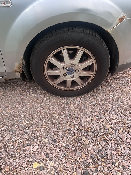 Ford Focus 8 of 14