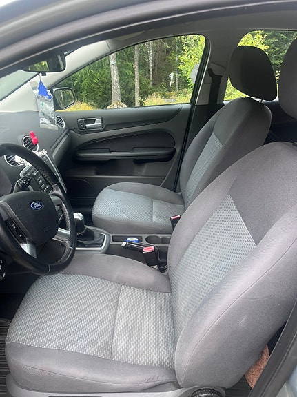 Ford Focus 11 of 14
