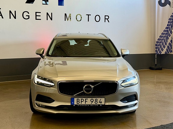 Volvo V90 3 of 23