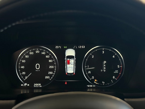 Volvo V90 16 of 23