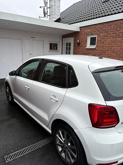 Volkswagen Polo 9 of 11