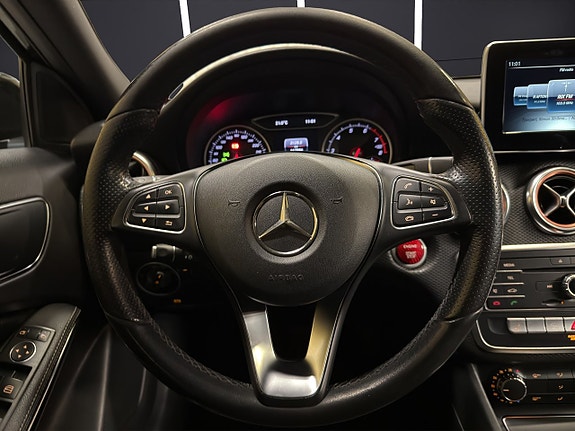 Mercedes-Benz A180 24 of 30