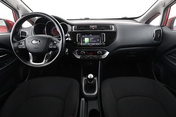 Kia Rio 13 of 30