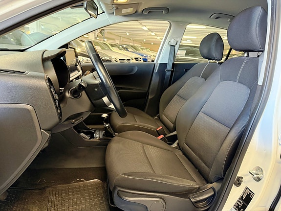 Kia Picanto 9 of 19